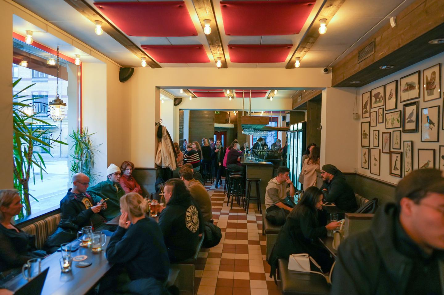 Inside Ölstugan Tullen Andra Långgatan